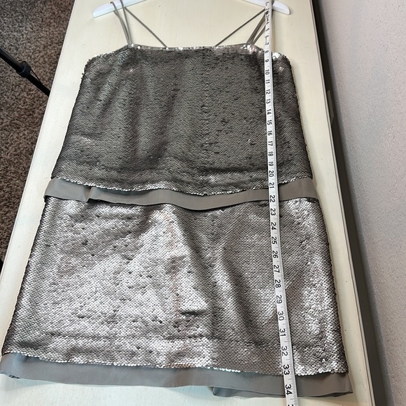 Banana Republic Pewter Sequin Layered Spaghetti Strap Mini Dress Size 6 - Picture 14 of 16
